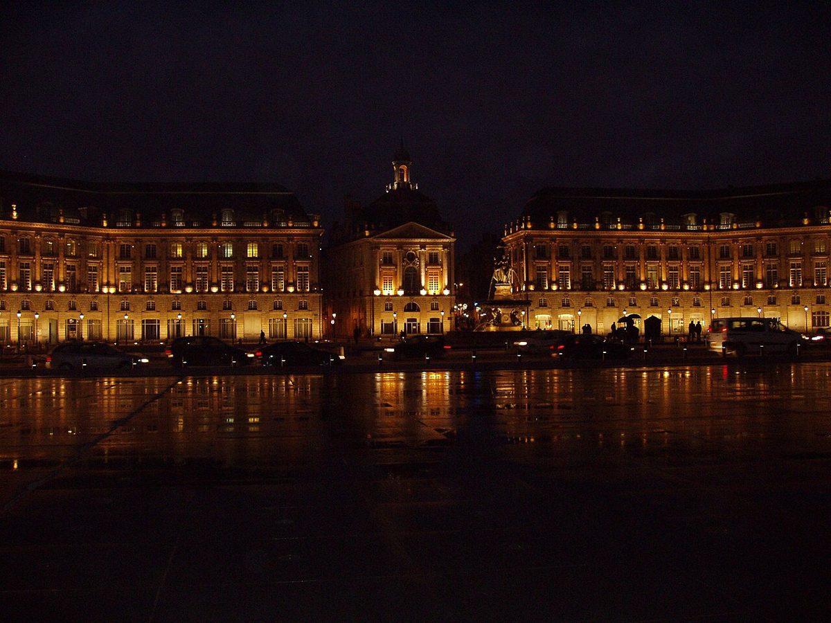 Scenic view of Bordeaux