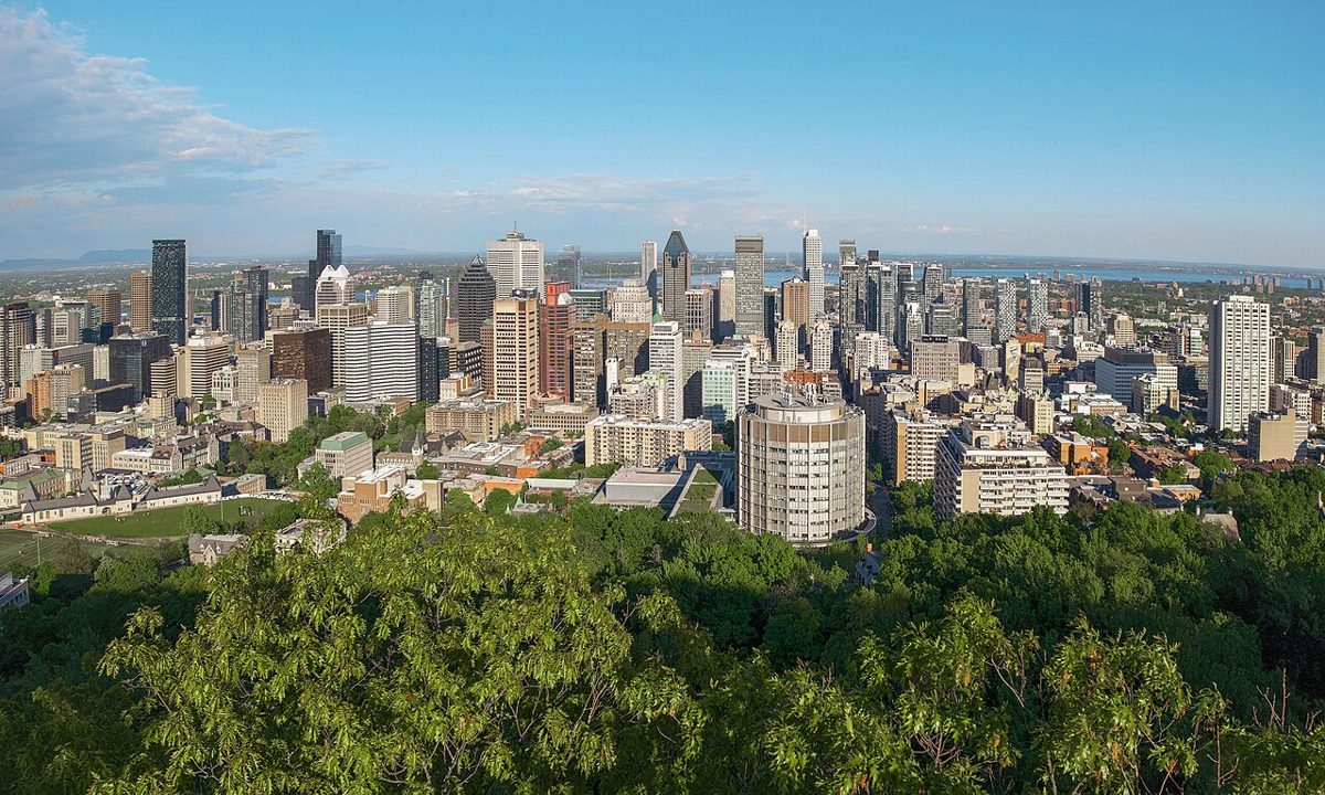 Scenic view of Montreal
