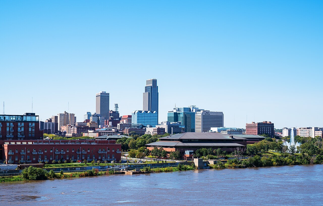 Representative Omaha, Nebraska city scene; not a photograph of Old Market