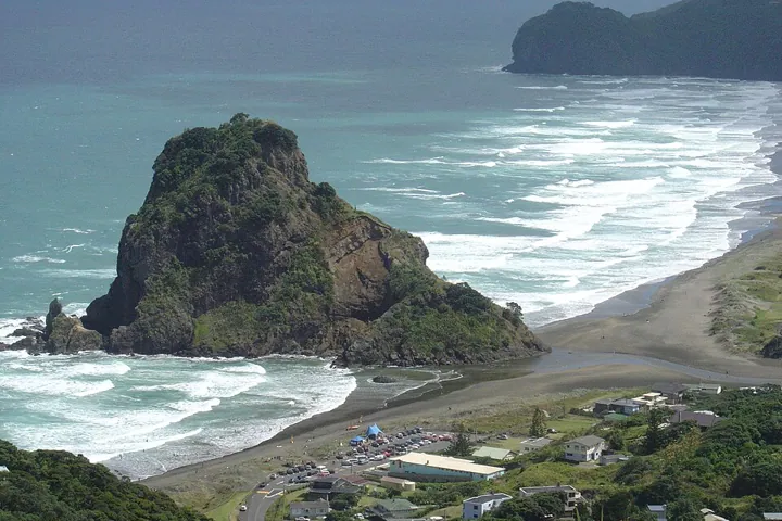 Piha in Auckland