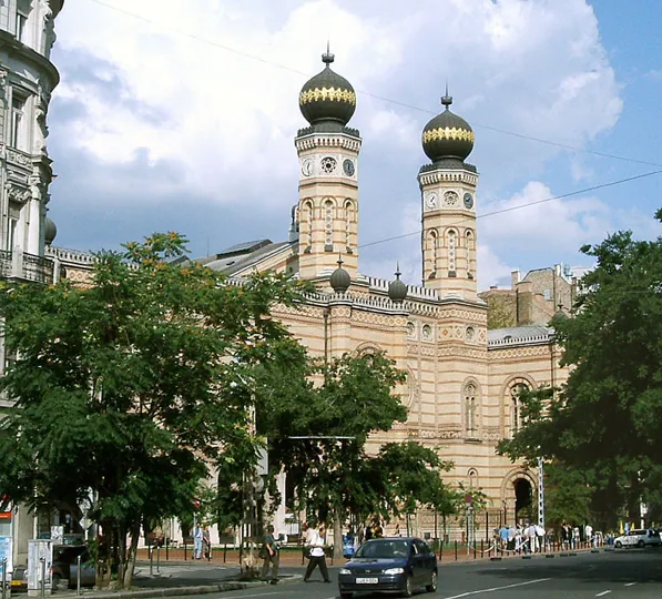 Dohány Street Synagogue in Budapest