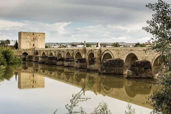 Roman bridge of Córdoba in Cordoba