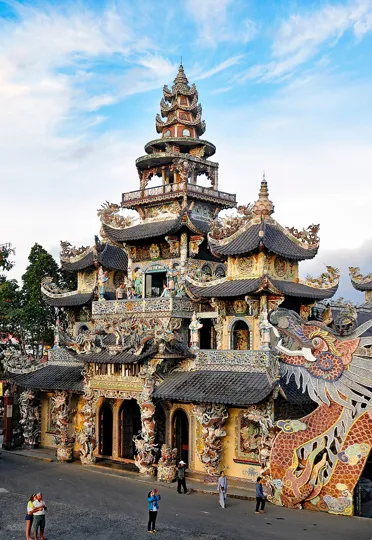 Linh Phuoc Pagoda in Da Lat