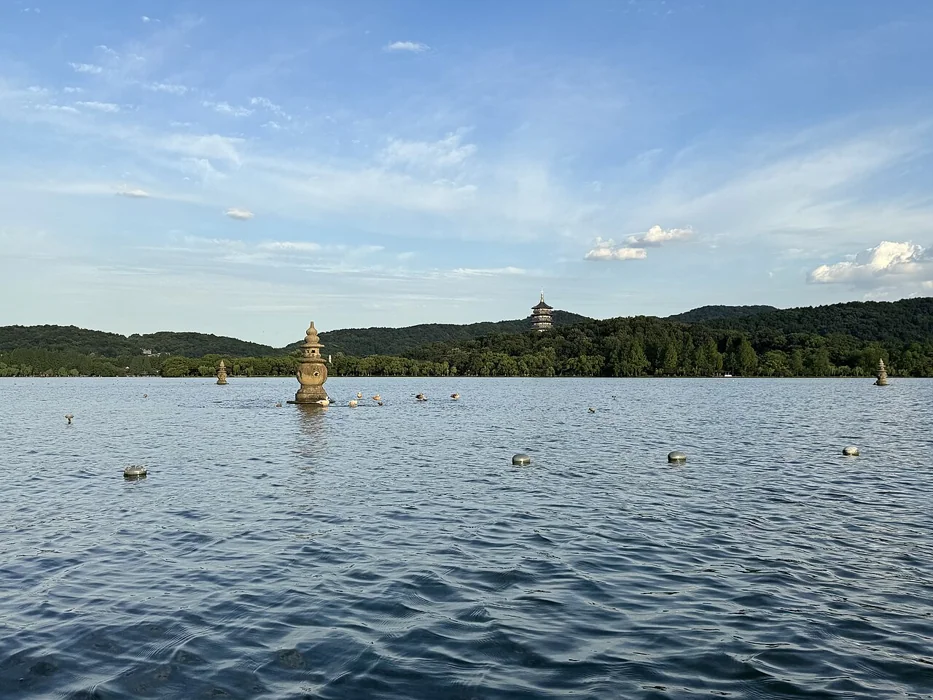 Su Causeway in Hangzhou