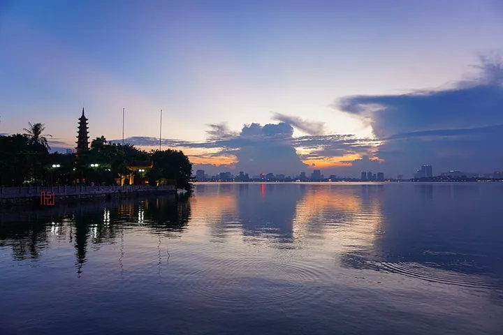 West Lake (Hanoi) in Hanoi