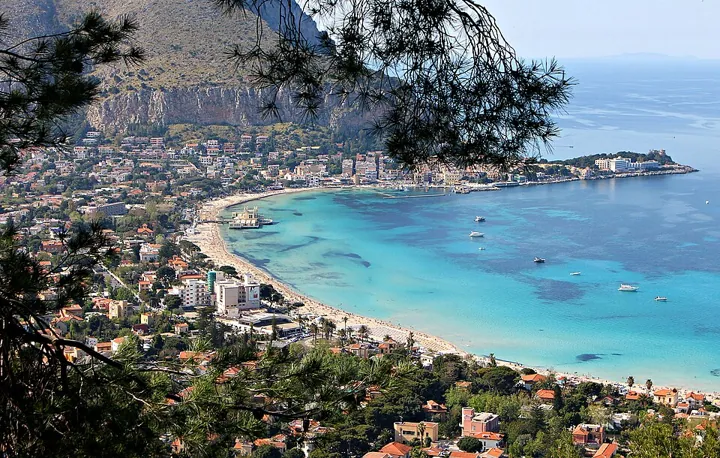 Mondello in Palermo