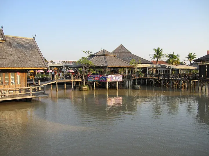 Pattaya Floating Market in Pattaya Chonburi