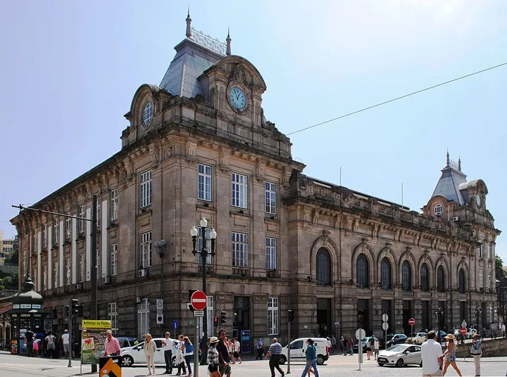 São Bento railway station in Porto