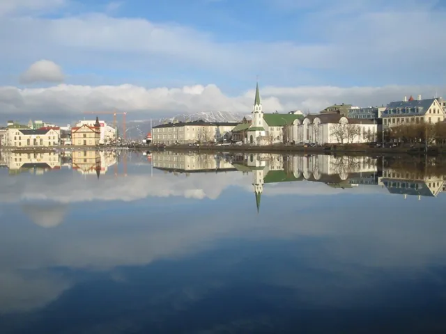 Tjörnin in Reykjavík